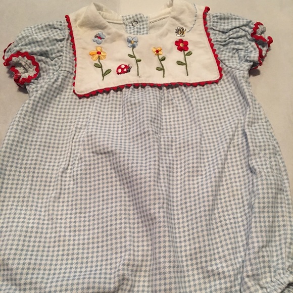 LAST CHANCEBlueGinghamembroideredromper 3-6 months