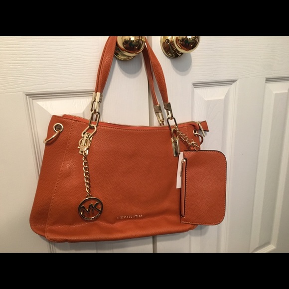 Faux Michael Kors Handbag