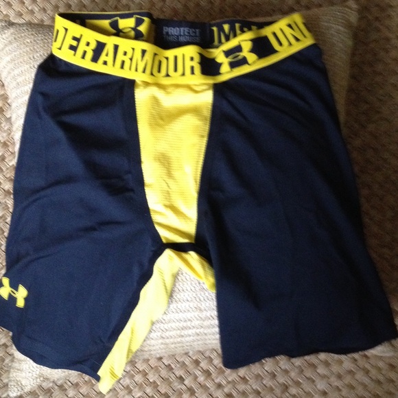 Men's Under Armour Compression shorts.