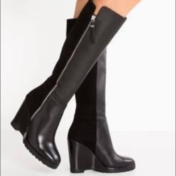 MICHAEL KORS  BOOTS SIZE 10 BLACK