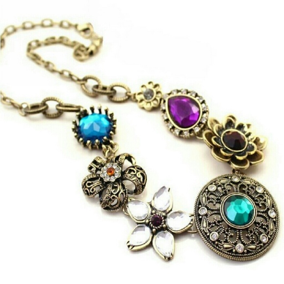 Jewelry - ❤Vintage Inspired Artisian Necklace💜