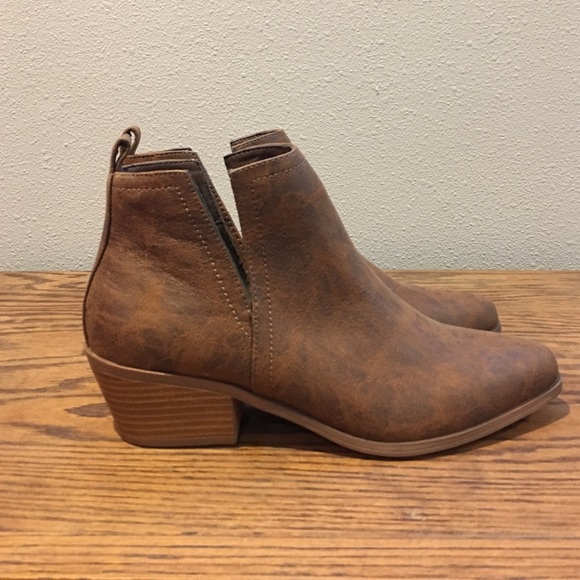 Just Fab "Shea" brown ankle booties