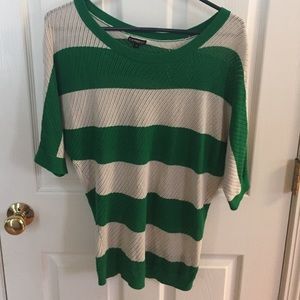 Express greens and white top