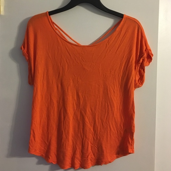 Strappy tee