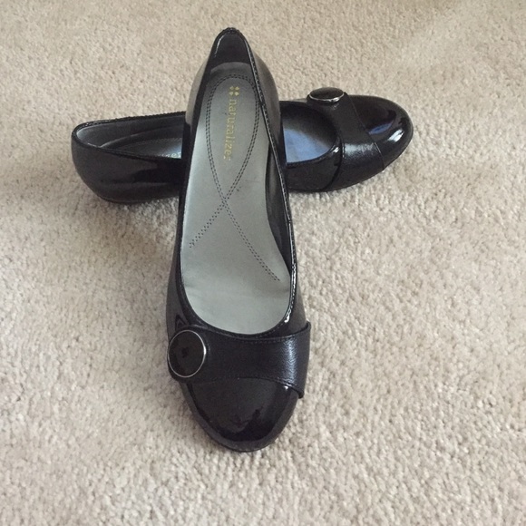 Women's shoes - Picture 1 of 1