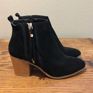 Just Fab "Denee" ankle booties