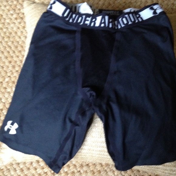 Men's Under Armour heat gear compression shorts.
