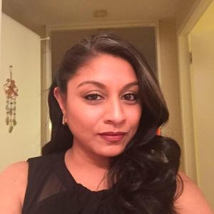 Meet your Posher, Rina