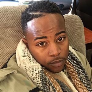 Meet your Posher, Jonathan