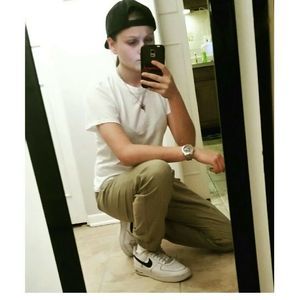 Meet your Posher, Karolina