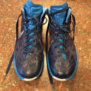 🤑🤑🤑🤑🤑 Mens Nike Hyperquickness size 9.5