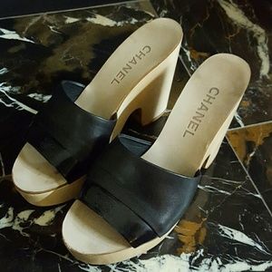 Chanel Platform Slides