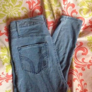 Hollister High Waisted Jean Legging