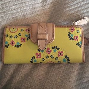 Fossil wallet