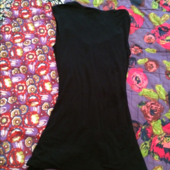 Bailey 44 Ruche Top - Picture 3 of 4