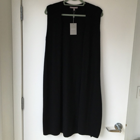 Brand new Neiman Marcus cashmere sweater