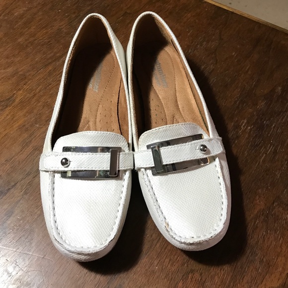 Naturalizer Loafers