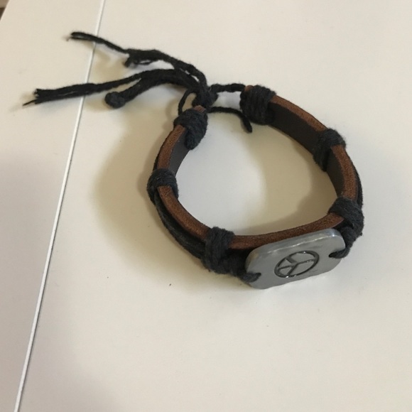 Brown/black peace bracelet