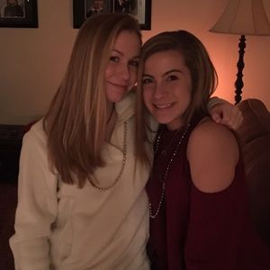 Meet your Posher, Anna