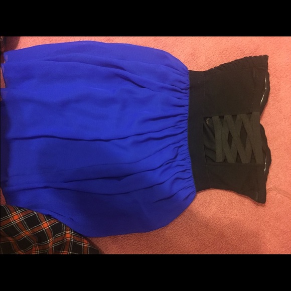 Black and blue short dress