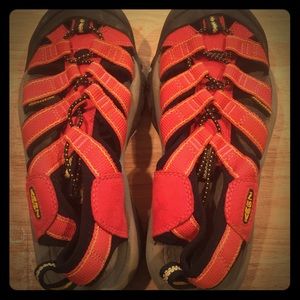 Red Keen Newport Waterproof Trail Shoes