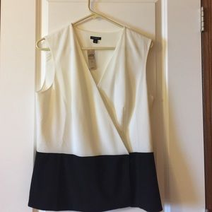Brand new classic Ann Taylor crepe top.