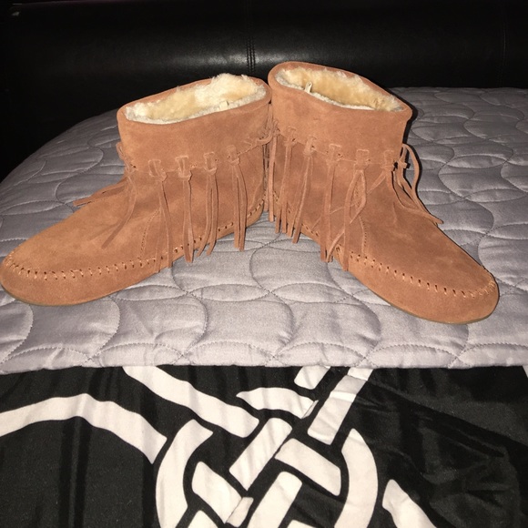 Lucky Brand moccasins boot