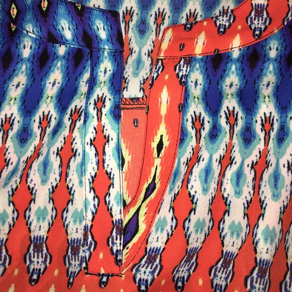 Blouse - Picture 3 of 4