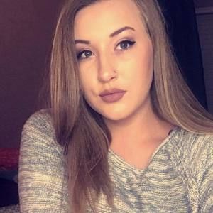 Meet your Posher, Julianna