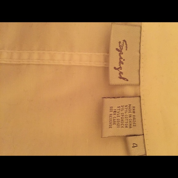 White Ruffle Jacket - Picture 4 of 4