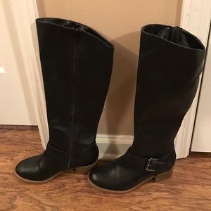 Old navy boots