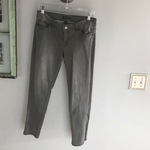 White House Black Market skimmer pants. WORN ONCE!