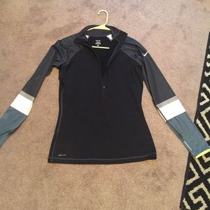 Nike PRO women's half zip