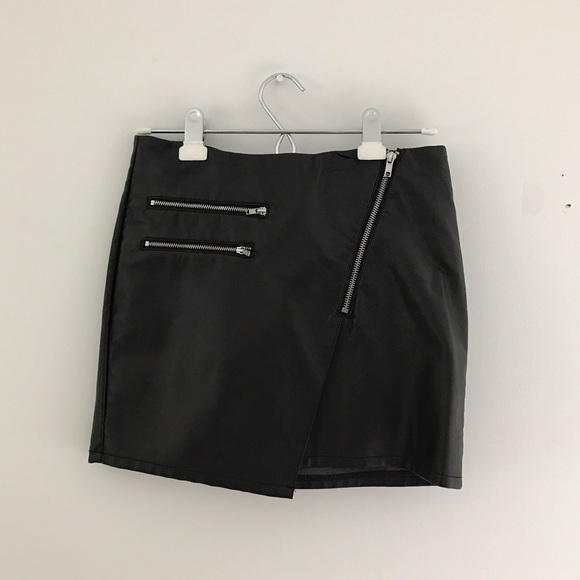 Leather Zip Mini Skirt