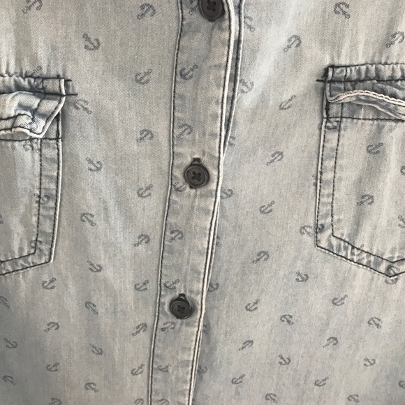 Old Navy anchor print button down ONLY WORN ONCE! - Picture 4 of 4