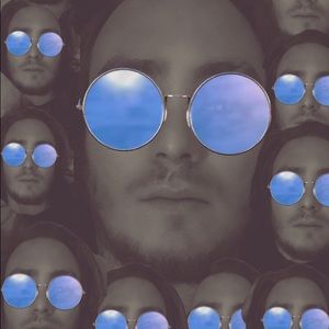 Meet your Posher, Aaron