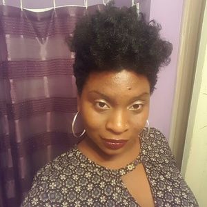 Meet your Posher, Erica