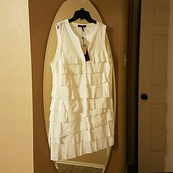 NWT BCBG MaxAzria White Ruffle Dress