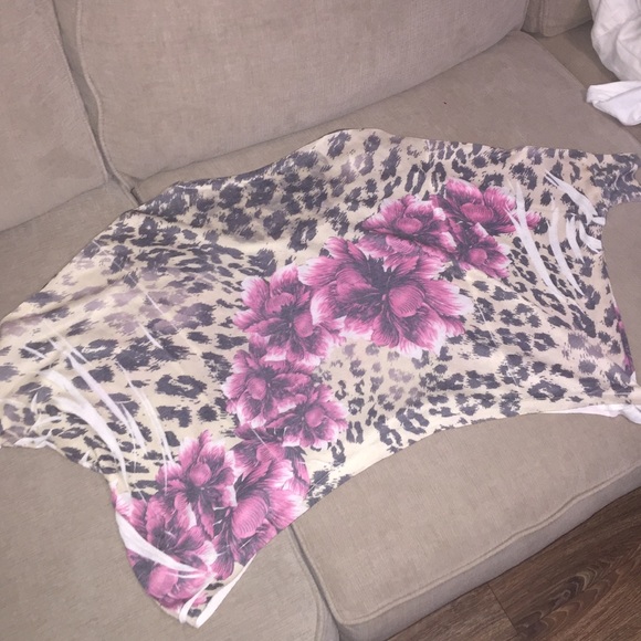 FLORAL FUN LOOSE CROP TOP - Picture 4 of 4