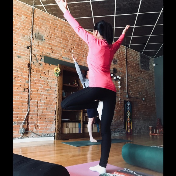 💗Welcome 2 My Closet💗 - Picture 3 of 8