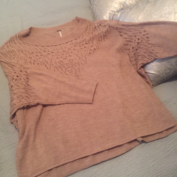 Free People sweater- S