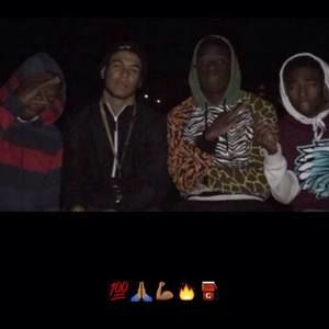 Meet your Posher, Derrick