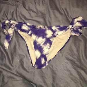 Victoria's Secret Bikini bottom Size L Victoria's Secret Bikini bottom Size L