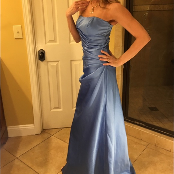 David's Bridal NWT strapless dress Size 2 - Picture 2 of 4