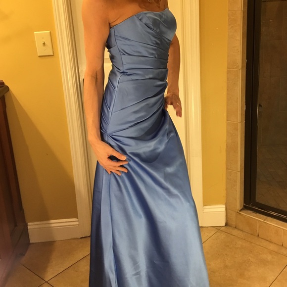 David's Bridal NWT strapless dress Size 2 - Picture 3 of 4