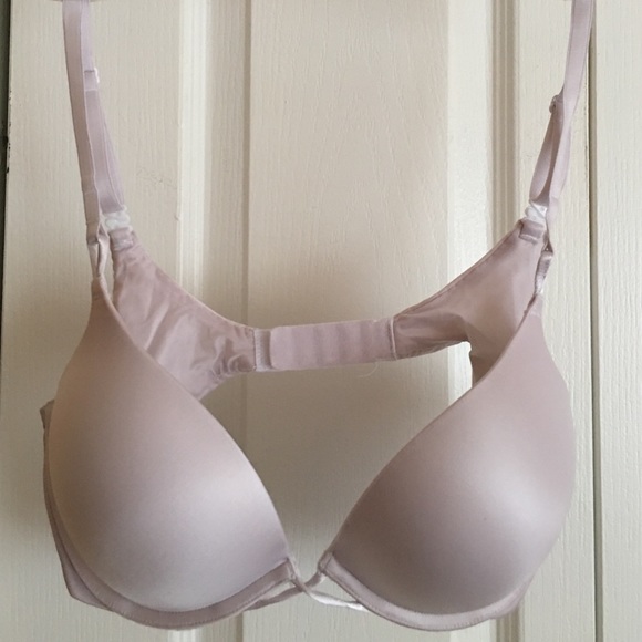 Victoria Secret- Bombshell Plunge/ dusty grey