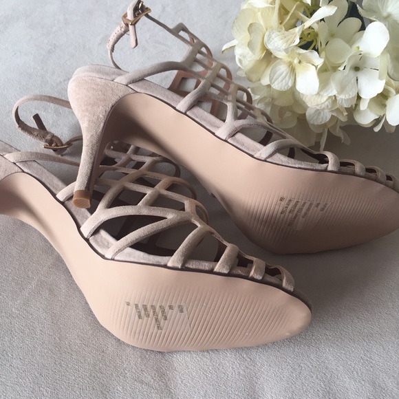 🚨SOLD🚨 NWOT STEVE MADDEN Suede Sandals, Size 6 - Picture 4 of 4