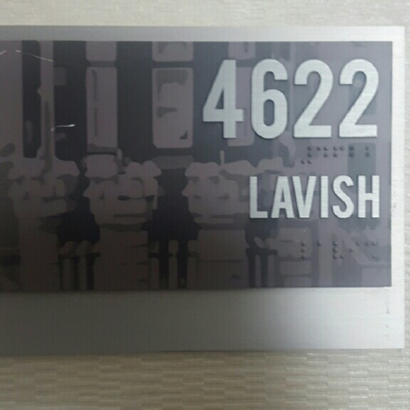 Meet your Posher, Latisha