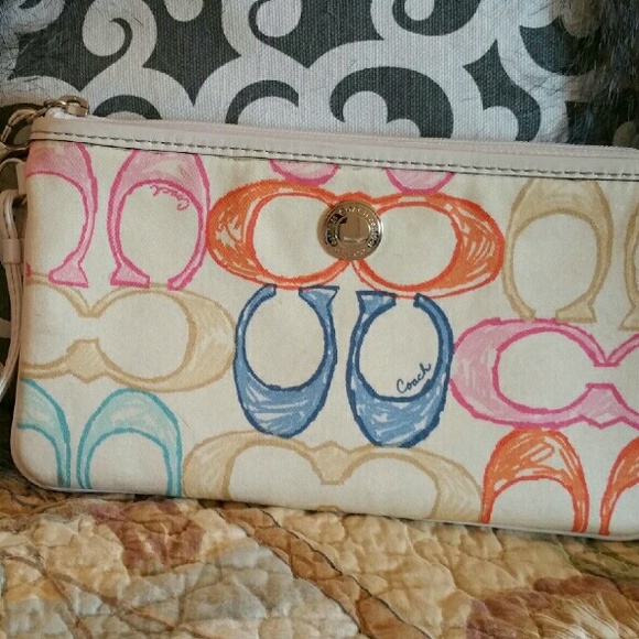 Authentic Coach Scibble Oversized Wristlet