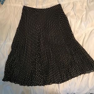 Ann Taylor Loft polka dot skirt size 00 P